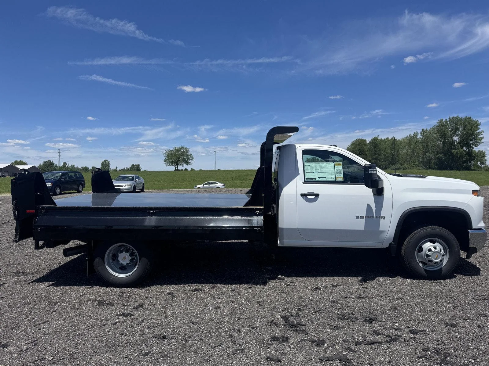 New 2026 Summit White Chevrolet Work Truck image 7