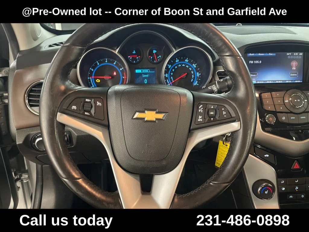 Used 2015 Silver Chevrolet 2LT image 20
