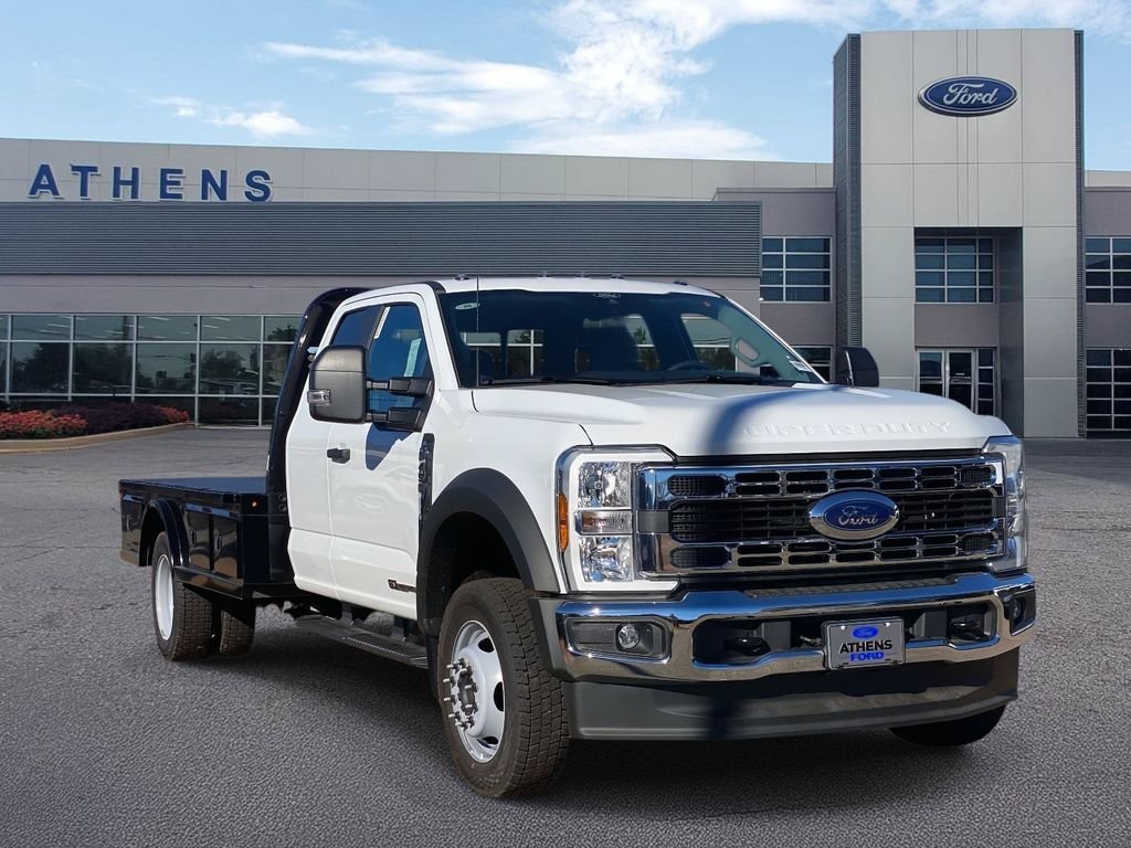 New 2026 Oxford White Ford F-450® XL image 1