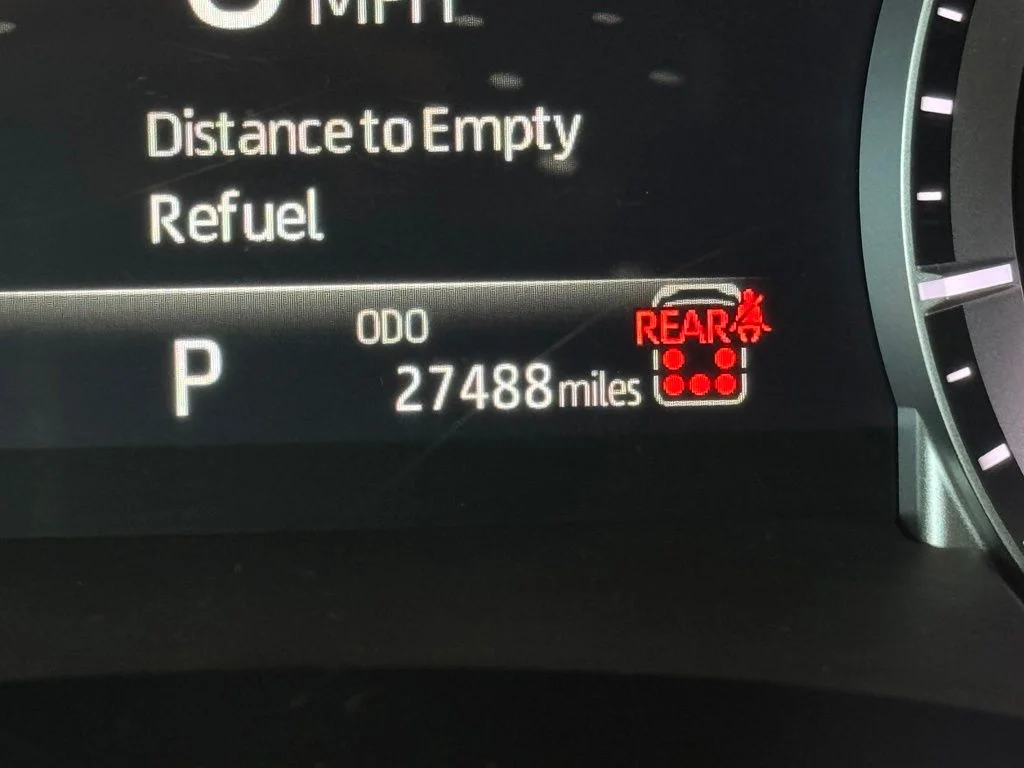 Used 2024 Silver Toyota XLE image 6