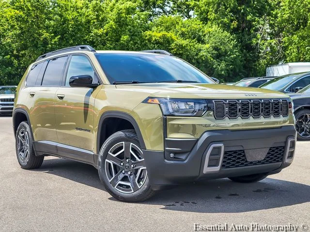 2026 Jeep Cherokee Laredo HEV 4X4's photo