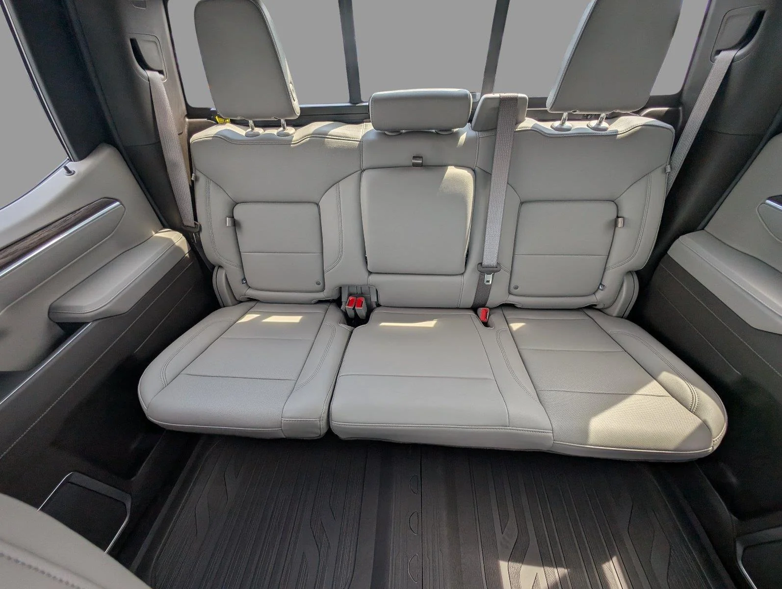 New 2026 Onyx Black GMC SLT image 37