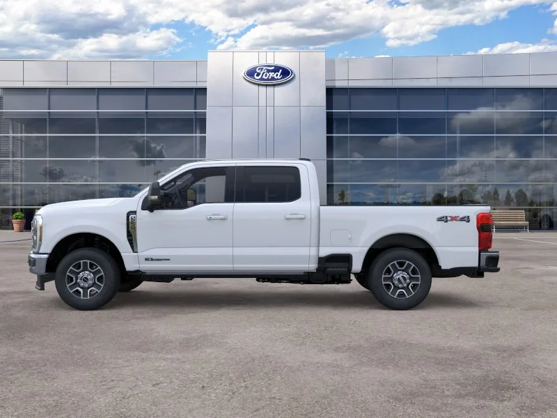 New 2026 Oxford White Ford Lariat image 28