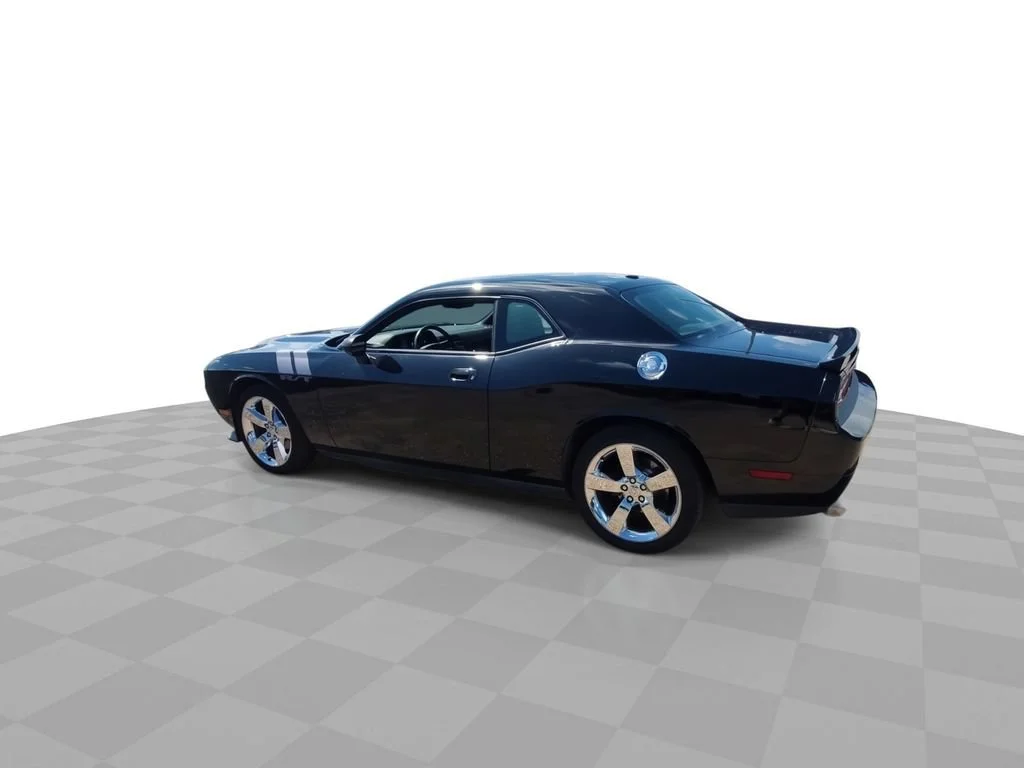 Used 2009 Black Dodge R/T image 6