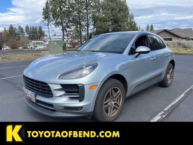 2021 Porsche Macan Base