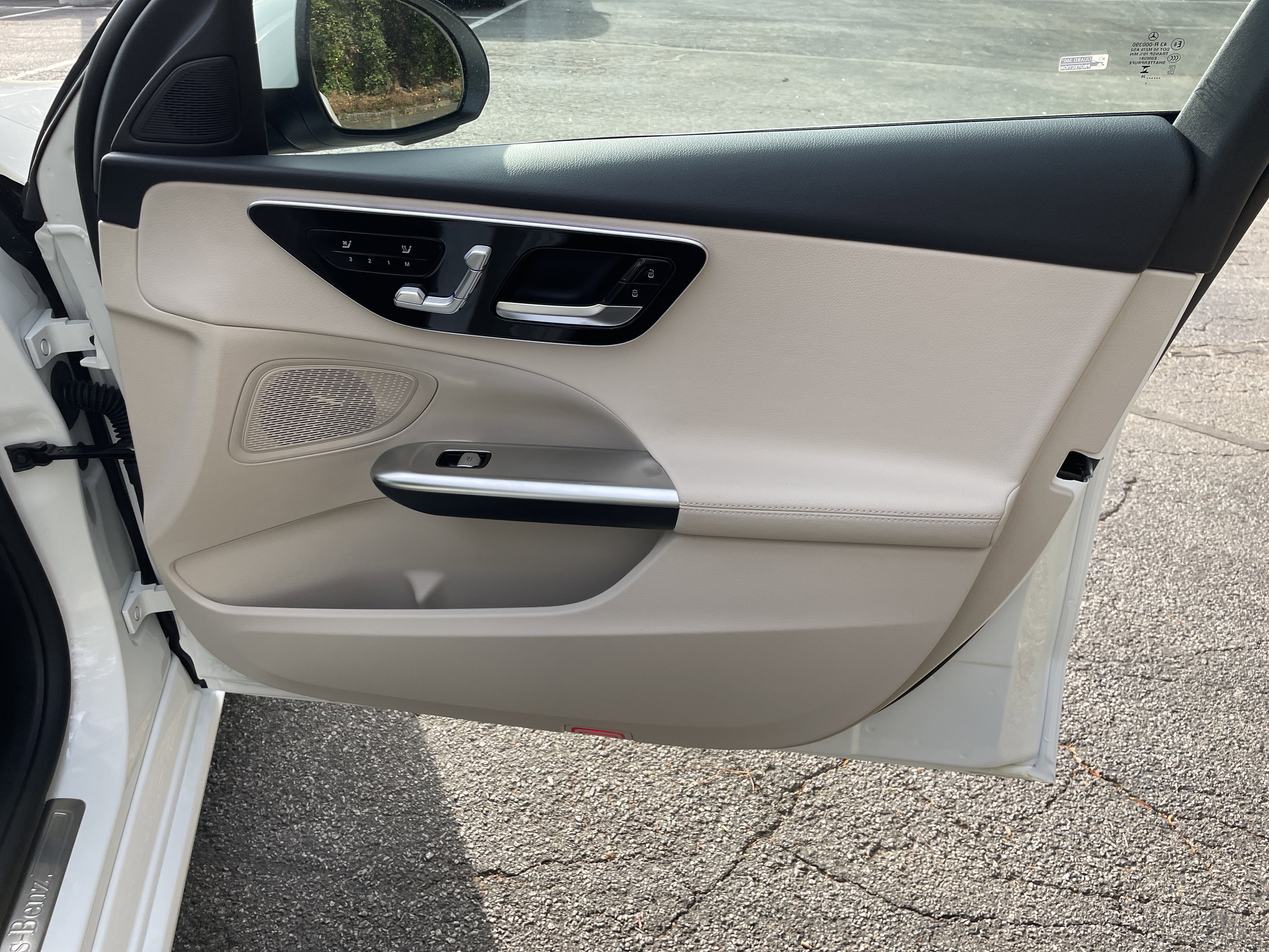 New 2026 Polar White Mercedes-Benz C 300 Sedan image 41