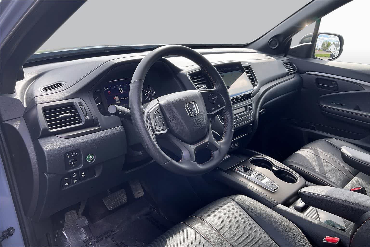 Used 2022 Sonic Gray Pearl Honda TrailSport image 18