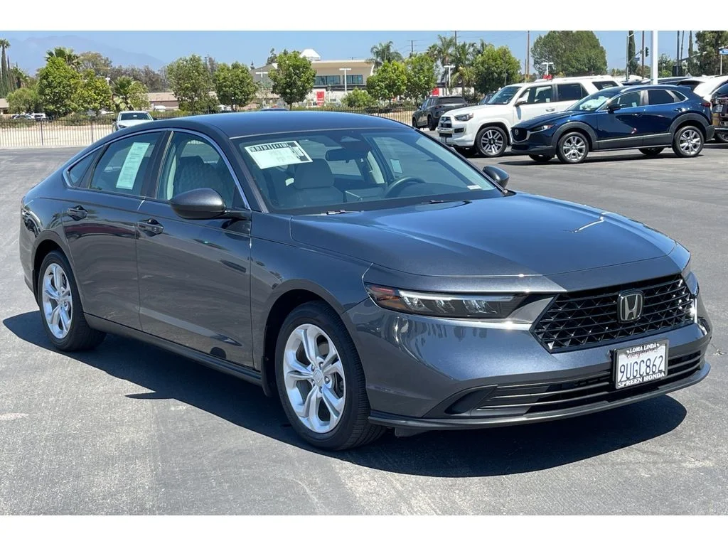 Used 2024 Meteorite Gray Metallic Honda LX image 8