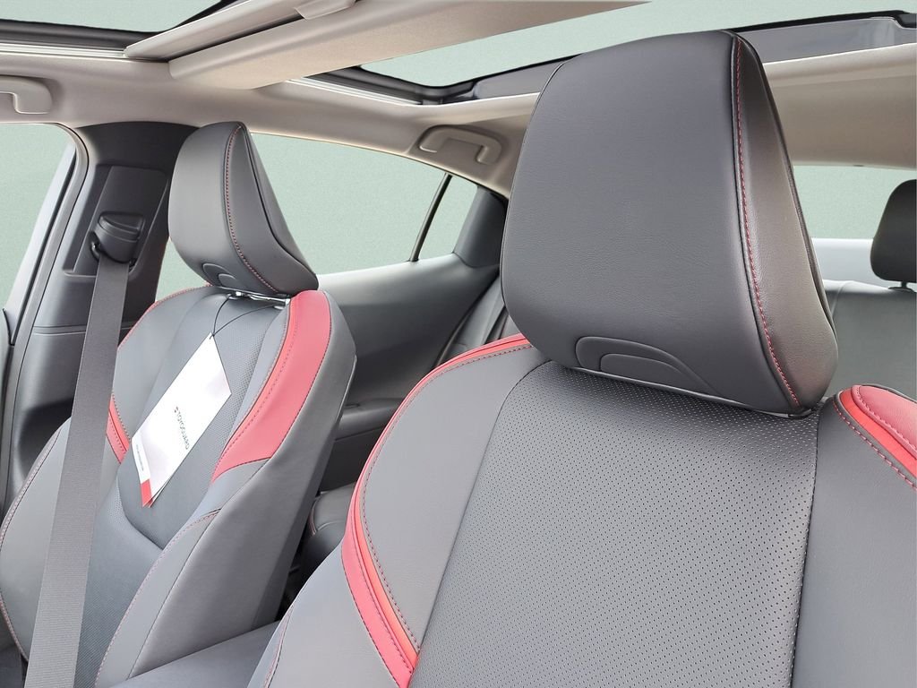2026 Toyota Prius Plug-in Hybrid XSE Premium - Photo 18
