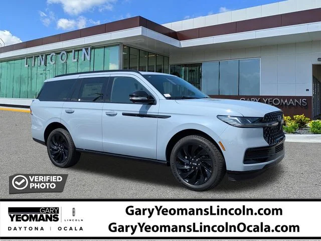 2027 Lincoln Navigator