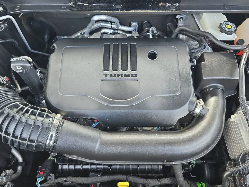 2023 GMC Acadia SLE - Photo 31
