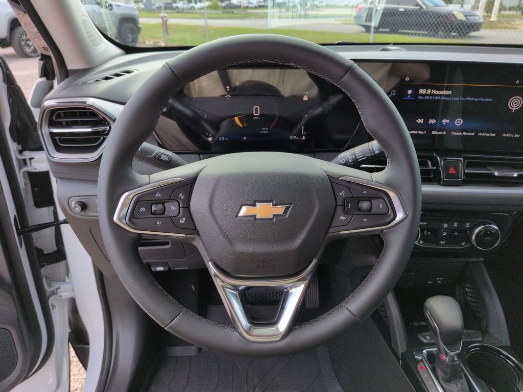 2026 Chevrolet Trailblazer LT - Photo 14