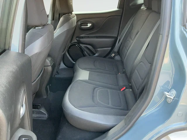 Used 2017 Gray Jeep Latitude image 21