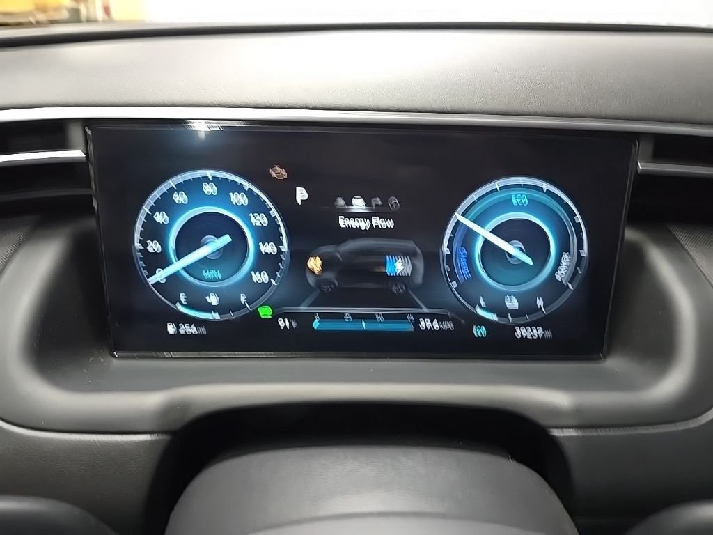 Used 2024 Shimmering Silver Hyundai SEL Convenience image 23