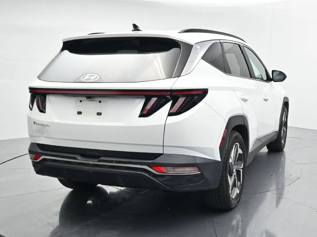 Used 2022 Gray Hyundai SEL image 5