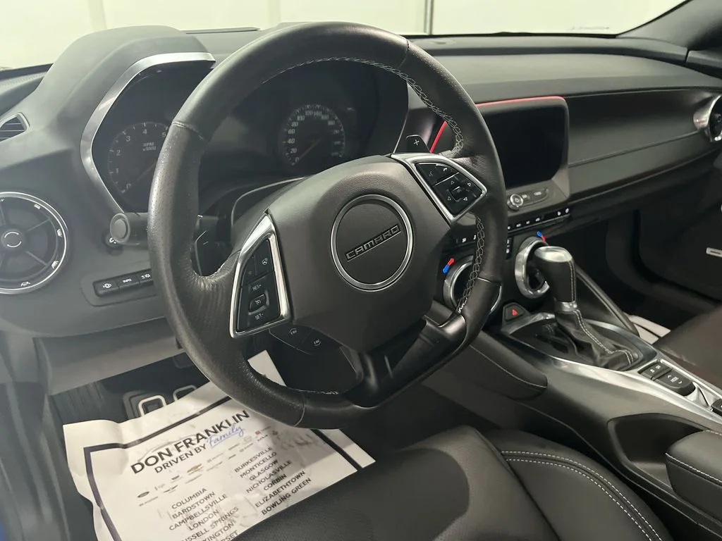 Used 2023 Blue Chevrolet 3LT image 14