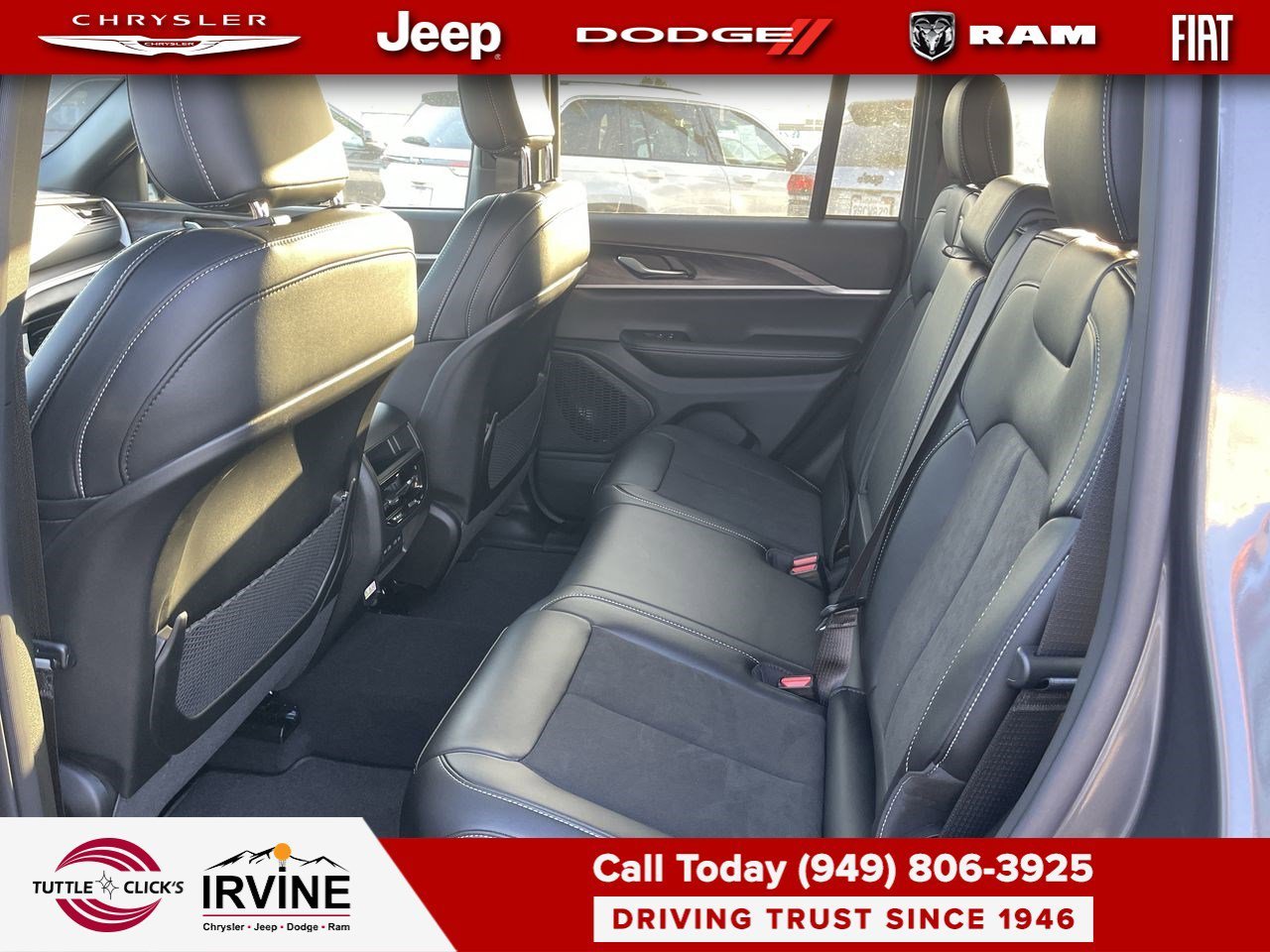 New 2026 Baltic Gray Metallic Clear-Coat Exterior Paint Jeep Laredo Altitude image 18