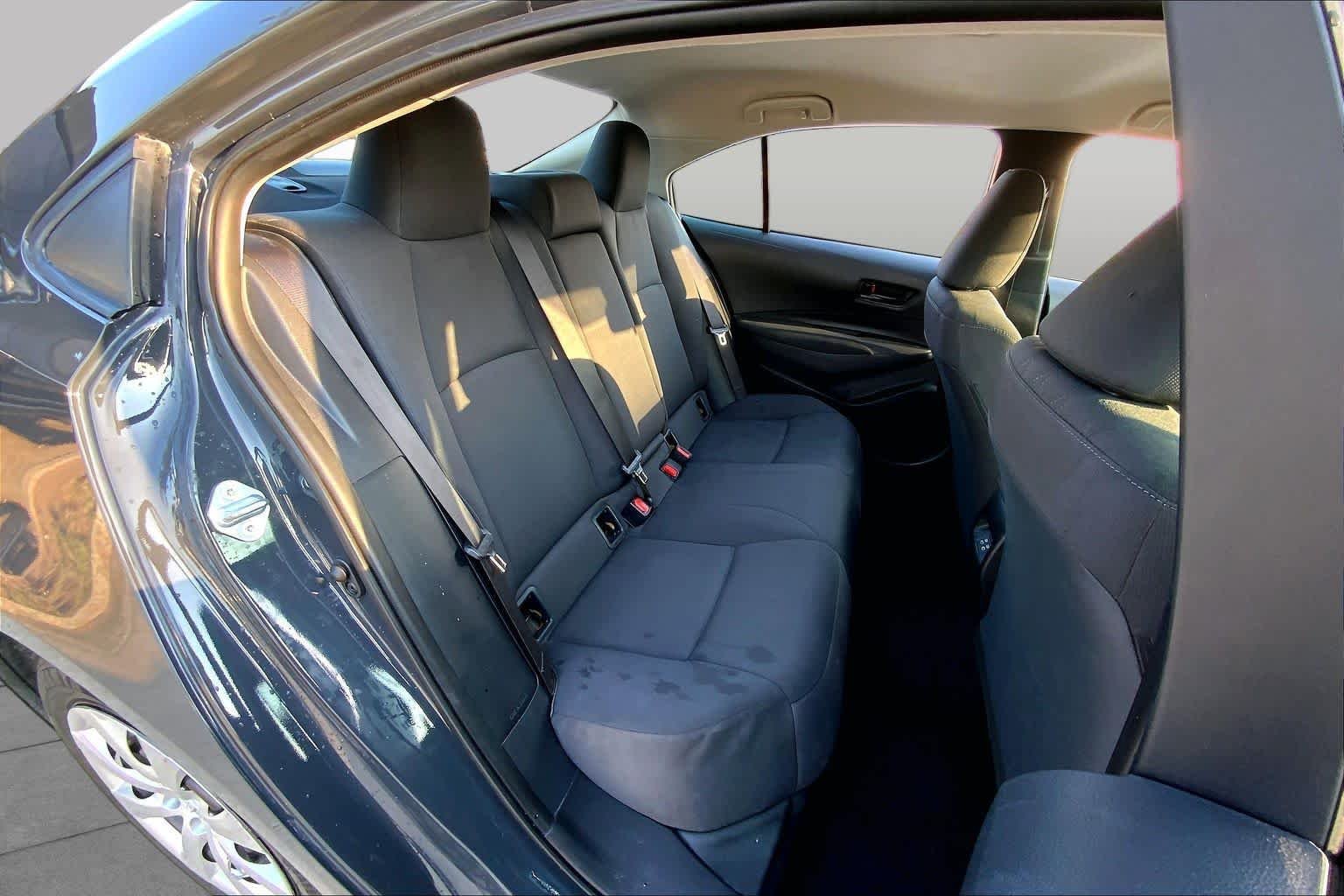 Used 2025 Underground Toyota LE image 20