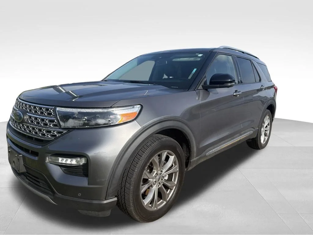 Used 2021 Gray Ford Limited image 2