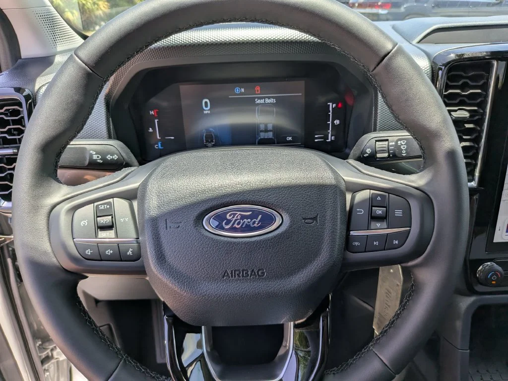 New 2026 Avalanche Ford XLT image 24