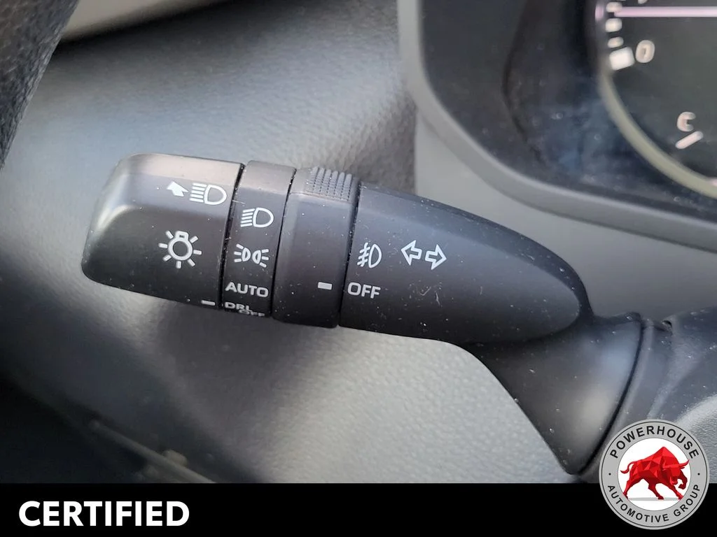 Used 2023 White Toyota SR5 image 29