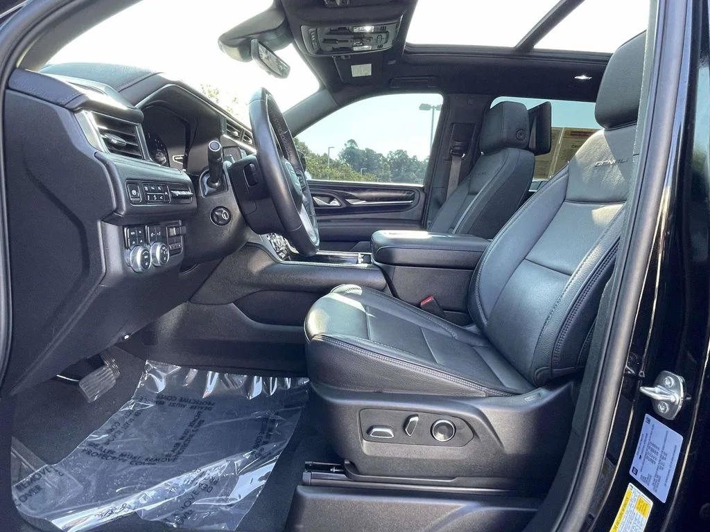 Used 2024 Black GMC Denali image 25