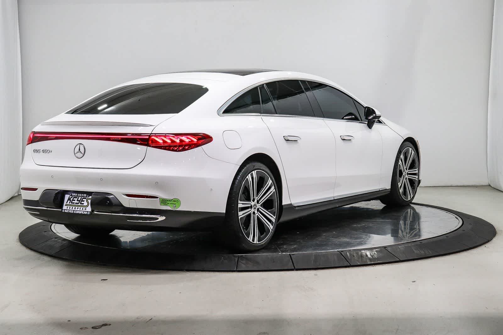 Used 2023 Polar White Mercedes-Benz EQS 450+ image 4