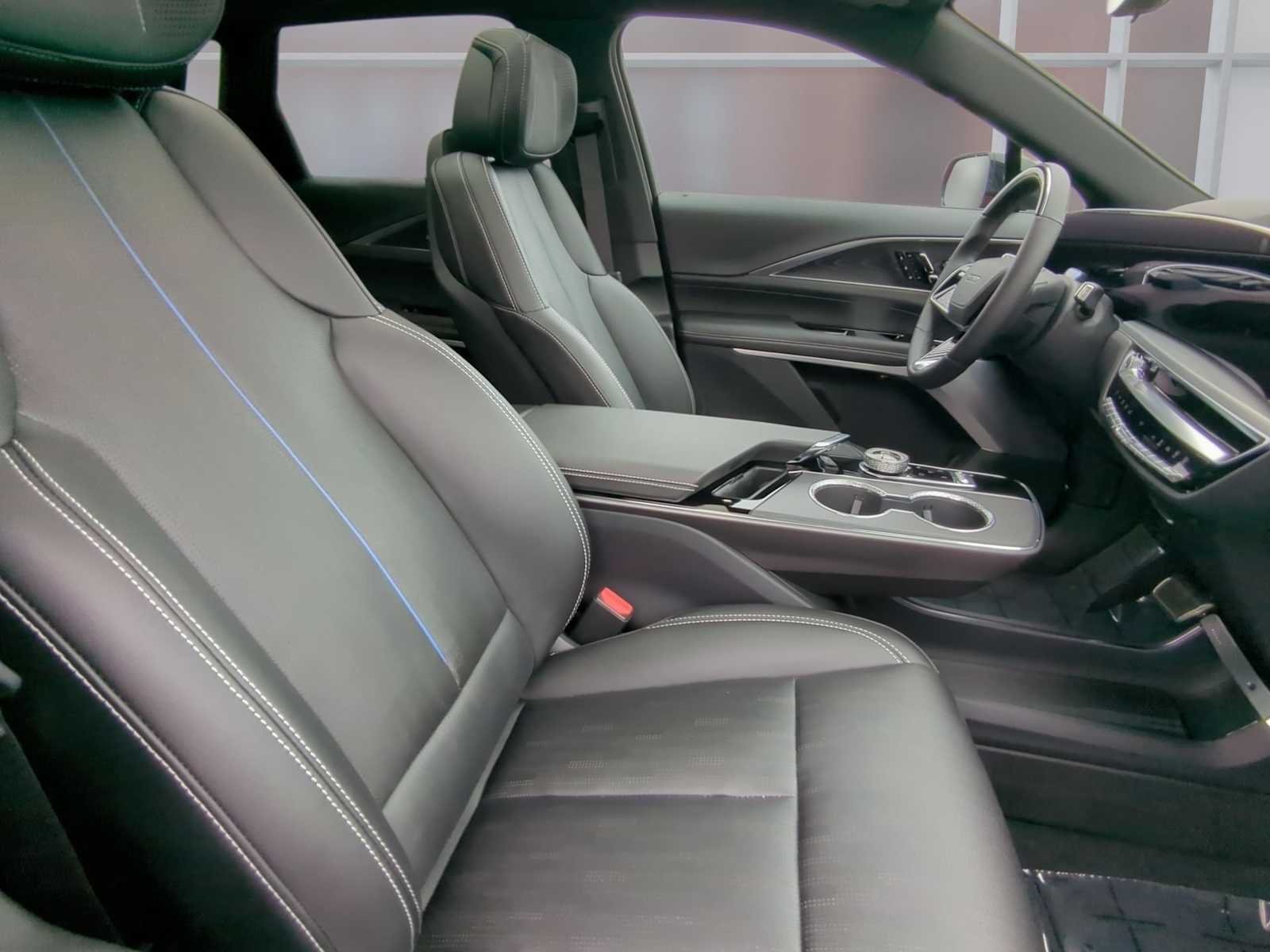 2026 Cadillac LYRIQ V - Photo 28