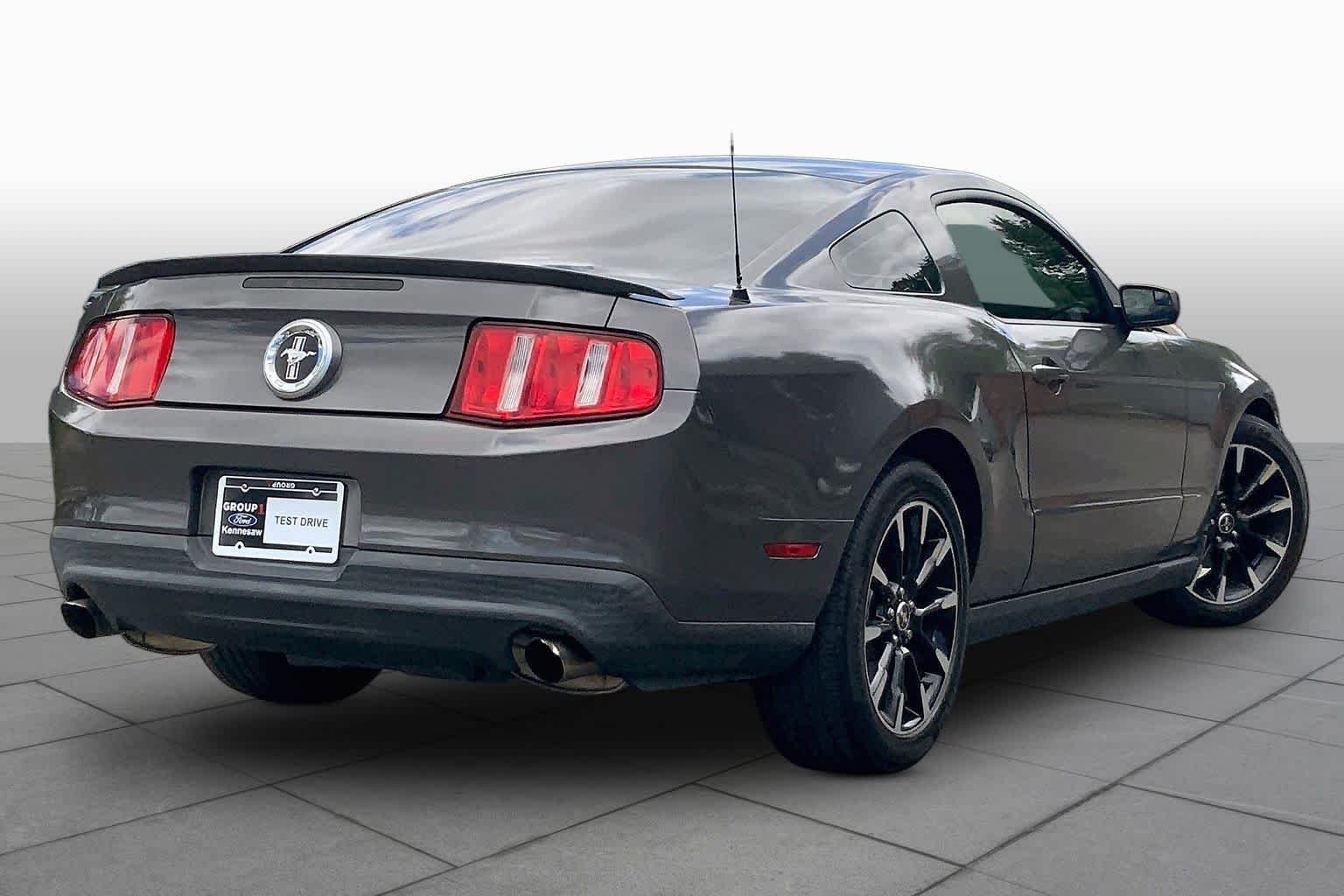 Used 2011 Sterling Gray Clearcoat Metallic Ford V6 image 11