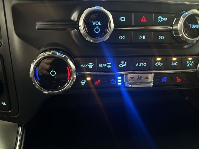 New 2026 Carbonized Gray Metallic Ford Lariat® image 34