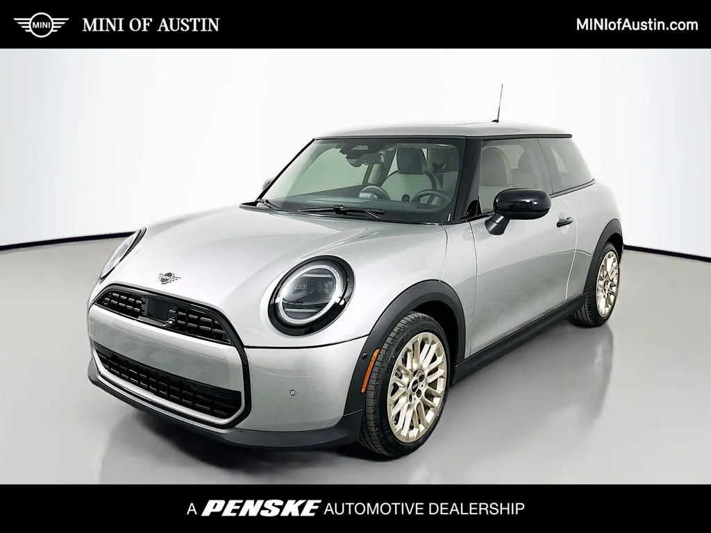 2025 MINI Hardtop Cooper's photo