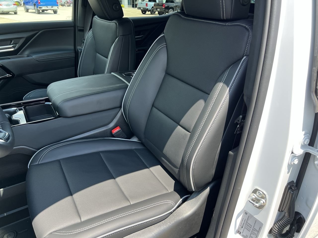 2026 Chevrolet Silverado EV LT - Photo 79