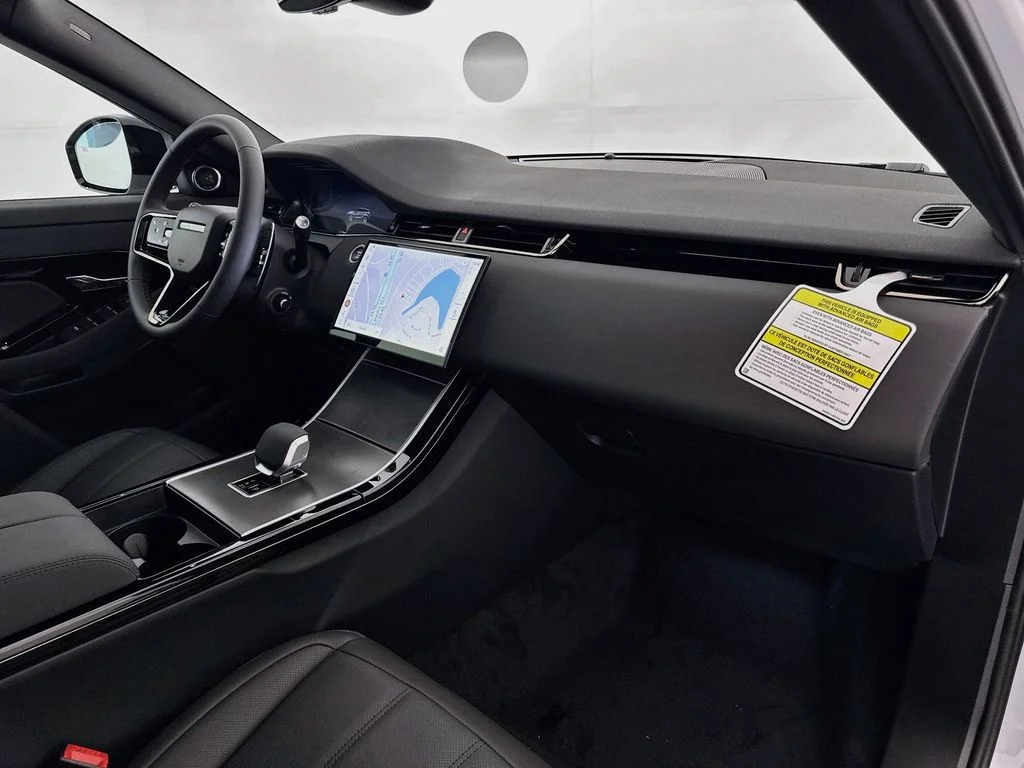 New 2026 Fuji White Land Rover Core S image 30