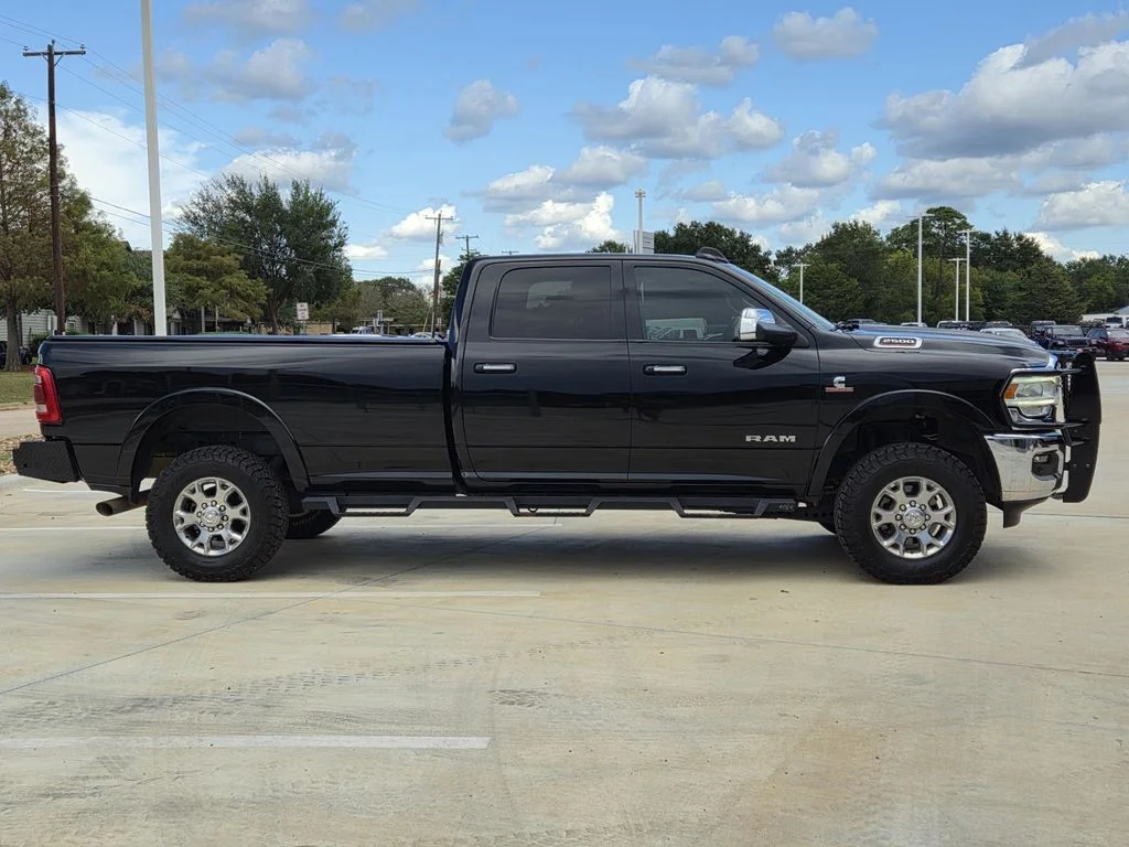 Used 2019 Black Ram Laramie image 9