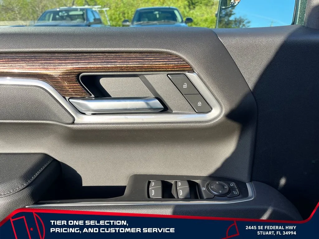 New 2026 Summit White GMC Elevation image 22
