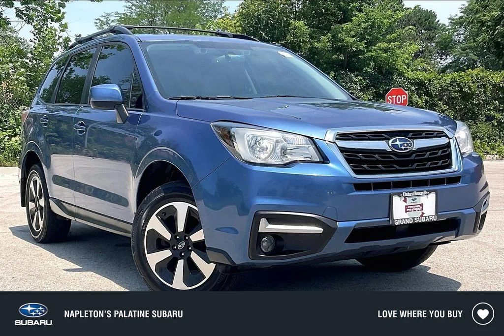 Used 2018 Blue Subaru 2.5i Premium image 1