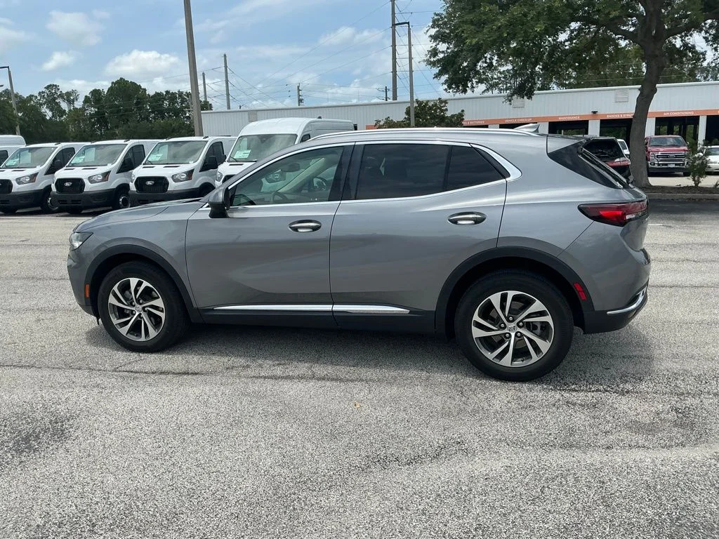 Used 2022 Gray Buick Essence image 9