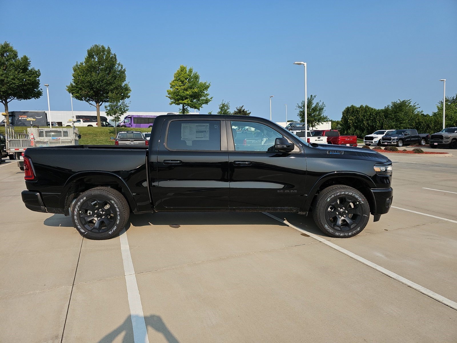 New 2026 Diamond Black Crystal Pearlcoat Ram Big Horn image 6