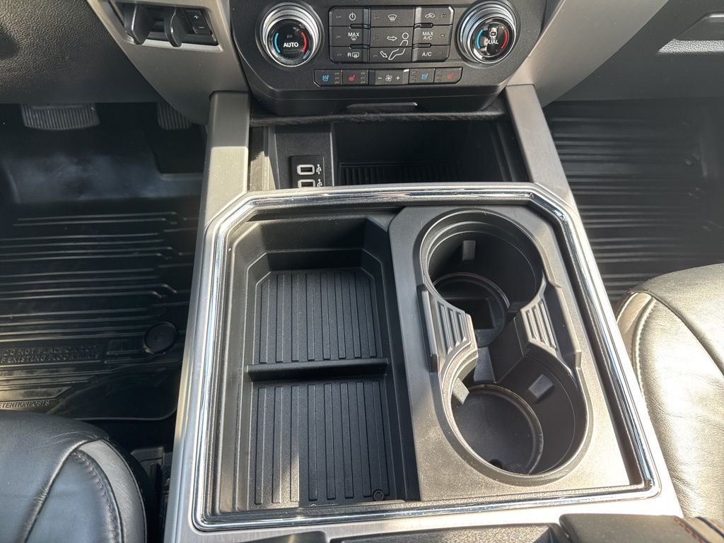 Used 2019 Silver Ford Platinum image 20