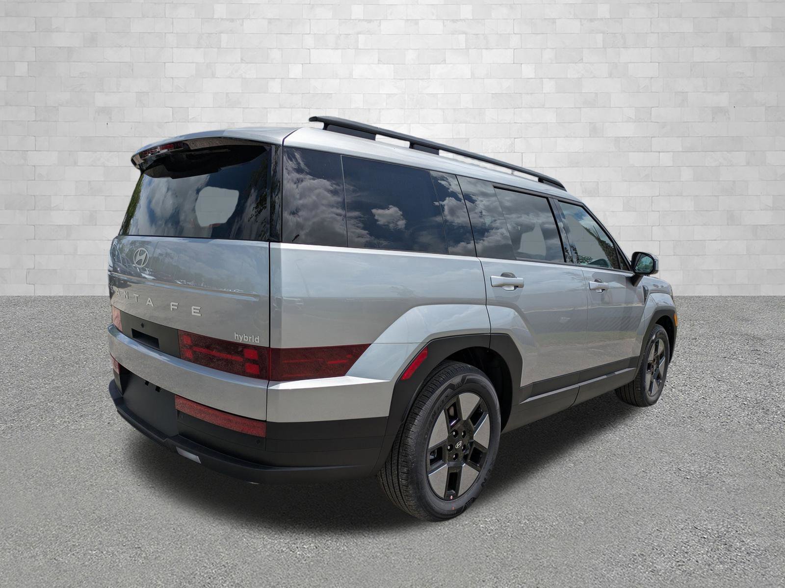 New 2026 Shimmering Silver Hyundai SEL image 2