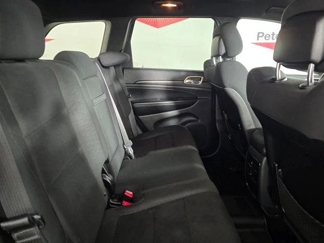 Used 2015 Black Jeep Laredo image 6