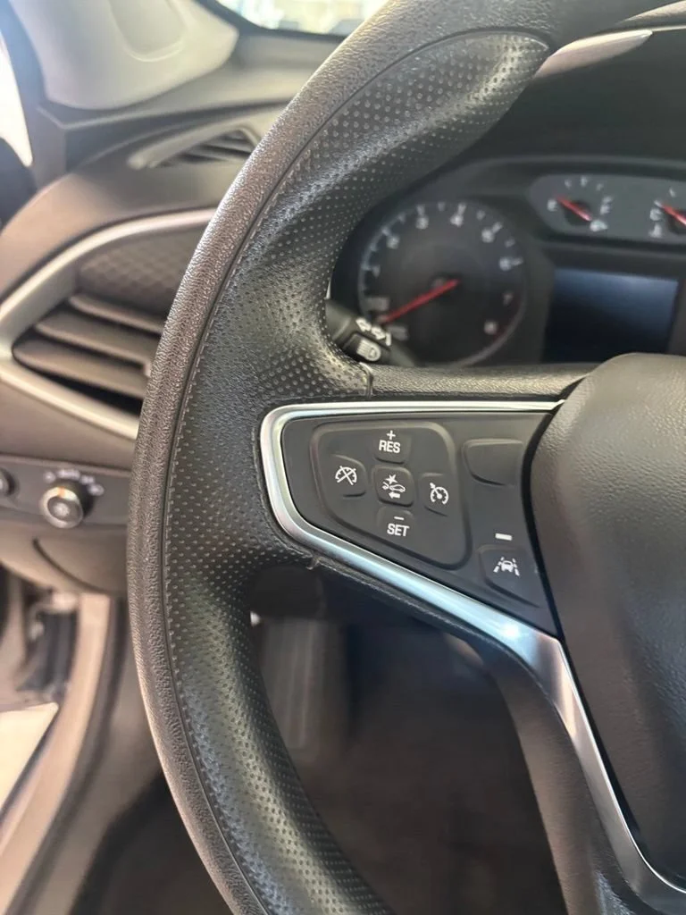 2025 Chevrolet Malibu 1LT - Photo 13
