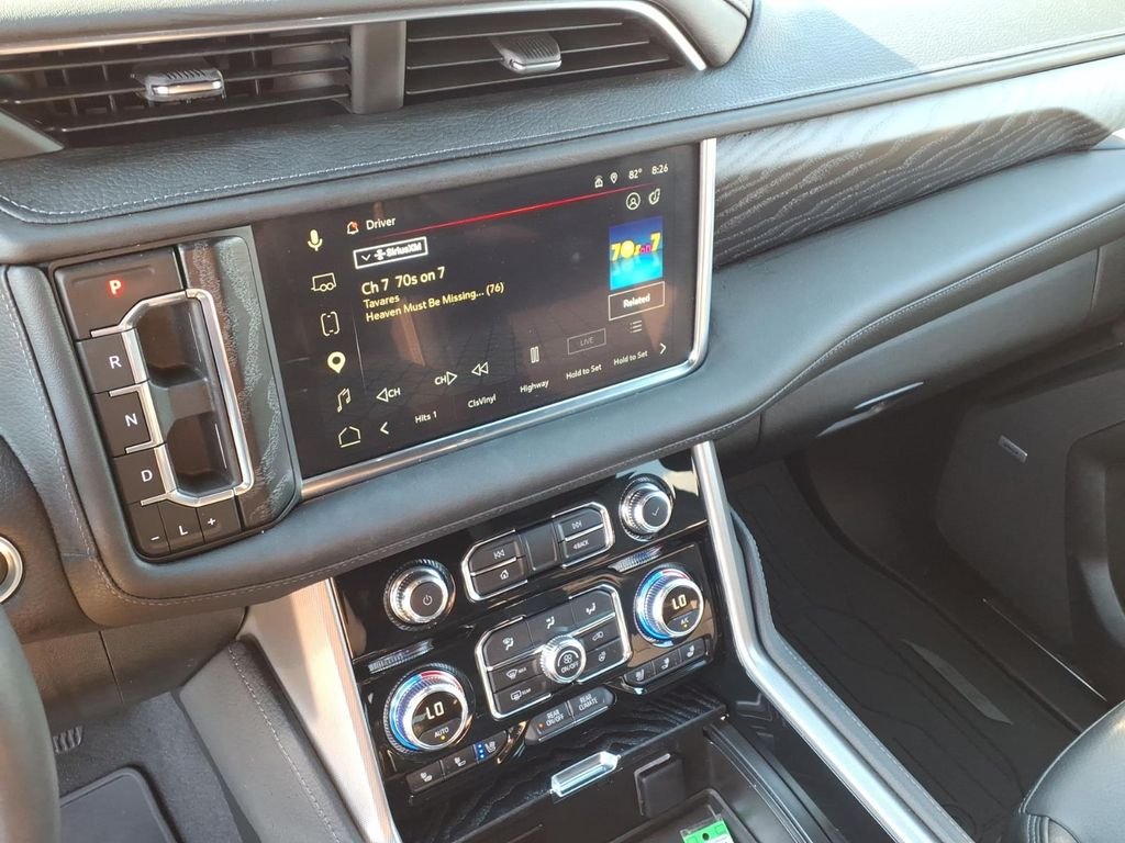Used 2024 Onyx Black GMC Denali image 11