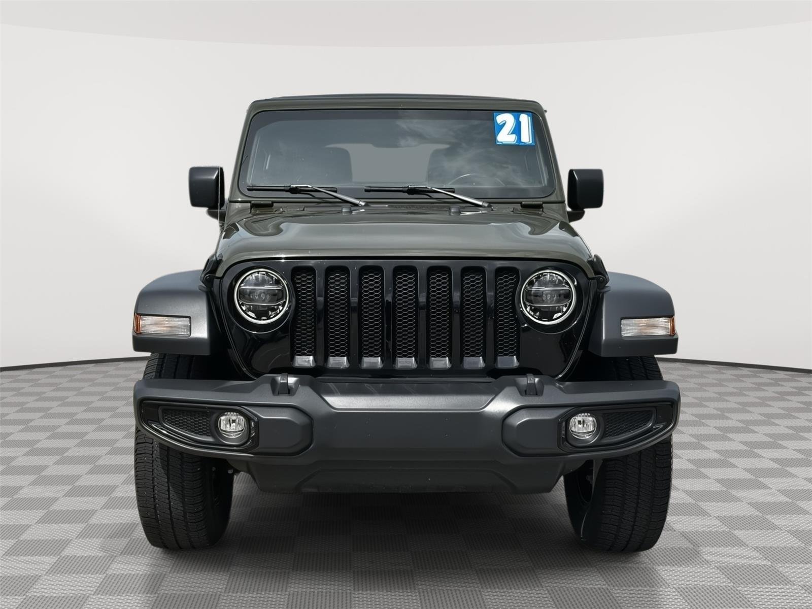 Used 2021 Jeep Wrangler Unlimited Willys with VIN 1C4HJXDG1MW697553 for sale in Kansas City
