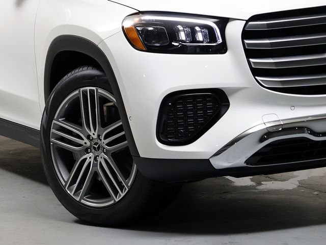 New 2026 Polar White Mercedes-Benz GLS 450 image 3