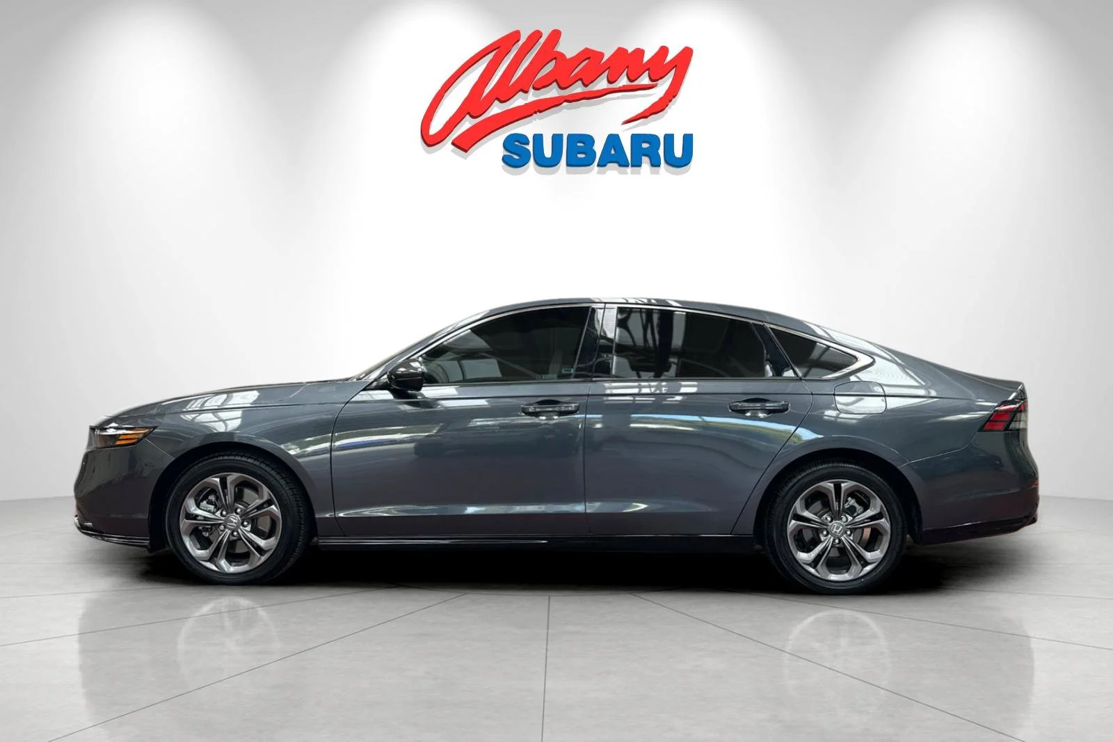 Used 2024 Meteorite Gray Metallic Honda EX-L image 8