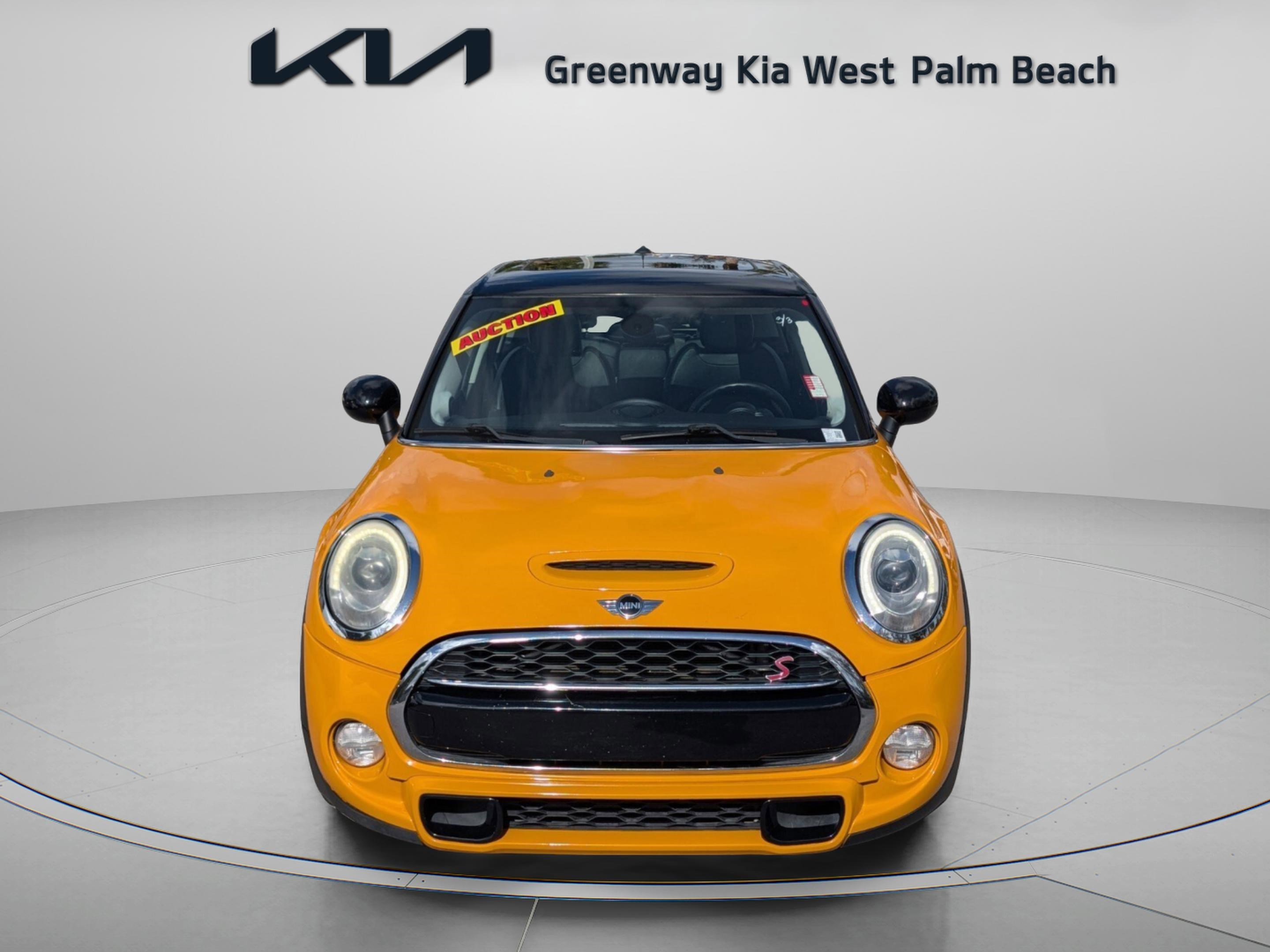 Used 2015 MINI Cooper S with VIN WMWXU3C50F2B58542 for sale in West Palm Beach, FL