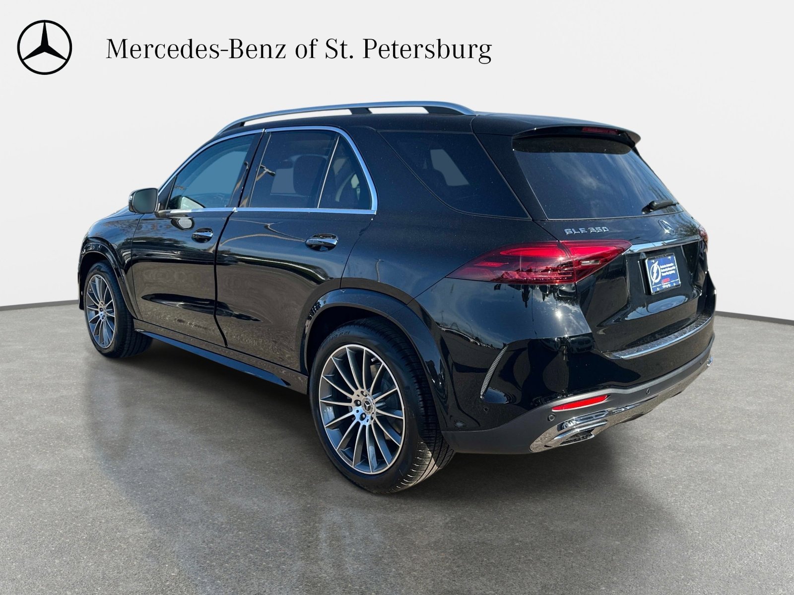 New 2026 Black Mercedes-Benz 350 4MATIC® SUV image 3