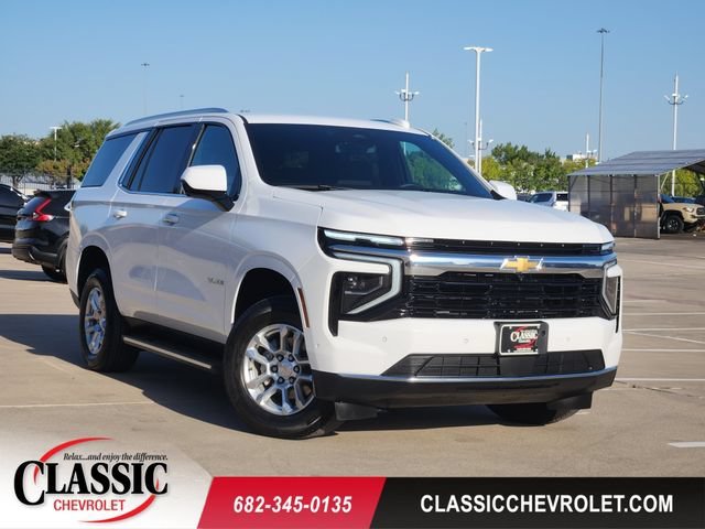Used 2025 Summit White Chevrolet LS image 1