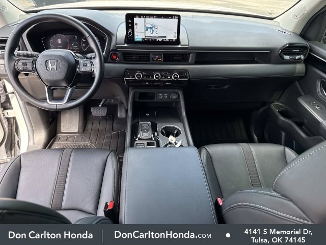 Used 2025 Platinum White Pearl Honda Touring image 19